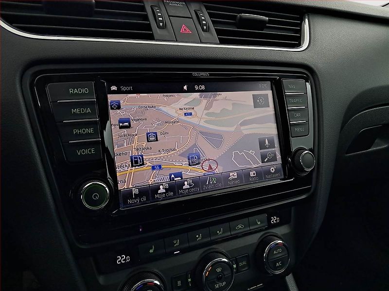 Škoda Octavia (2013) 1.8 TSI, Automat, Navi, Xenony - fotka 17 z 19