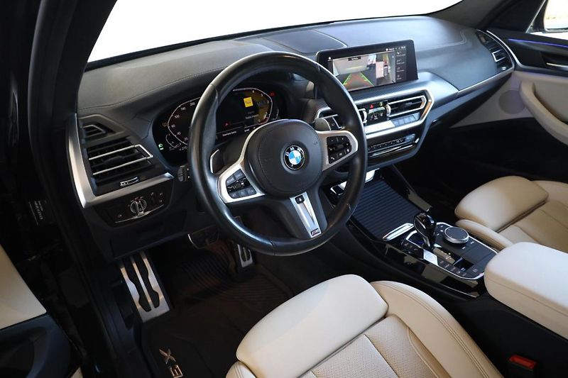 BMW X3 xDrive20d - fotka 2 z 25