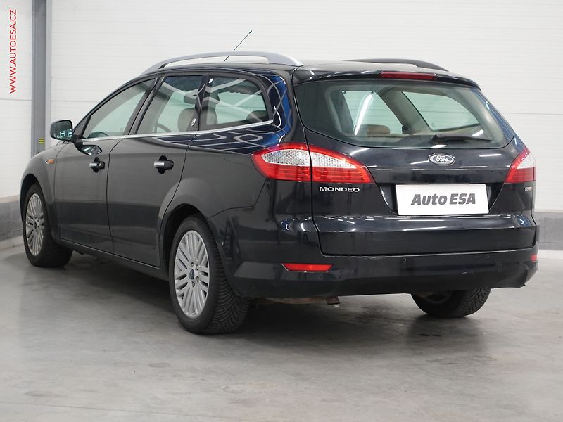 Ford Mondeo (2009) 2.0TDCi, AC, park.čidla - fotka 6 z 22