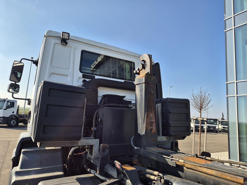 MAN TGM 18.290 4x4 ČTYŘKOLKA KONTEJNER - fotka 7 z 31