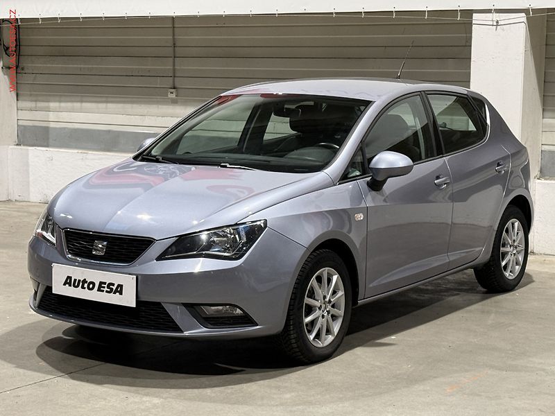 Seat Ibiza (2017) 1.0 MPI, Navi, autoAC - fotka 3 z 18