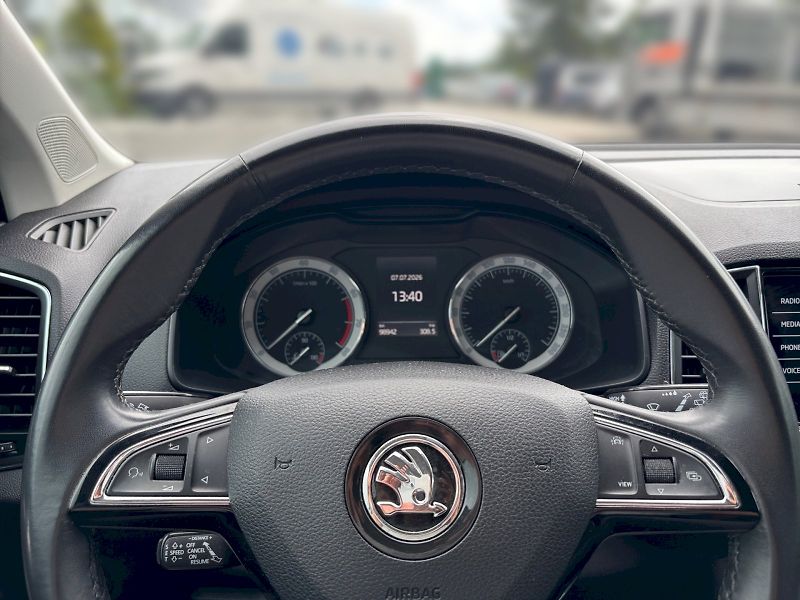 Škoda Karoq (2019) STYLE TSI 1.5/110KW 6MP - fotka 8 z 31