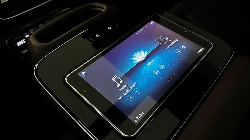 Mercedes-Benz GLS 63 AMG / TOP VÝBAVA - fotka 29 z 68