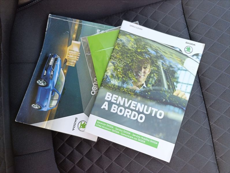 Škoda Fabia 1,4 TDi Klima,Tempomat,Alukola - fotka 31 z 31