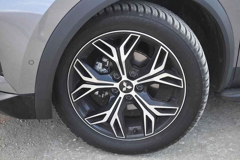 Mitsubihis Grandis je zajímavé nejen vzledem, ale i užitnými vlastnostmi.