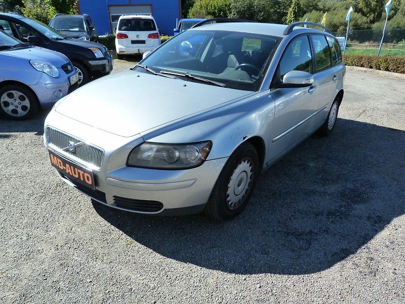Volvo V50 1.6D 80kW - fotka 1 z 17