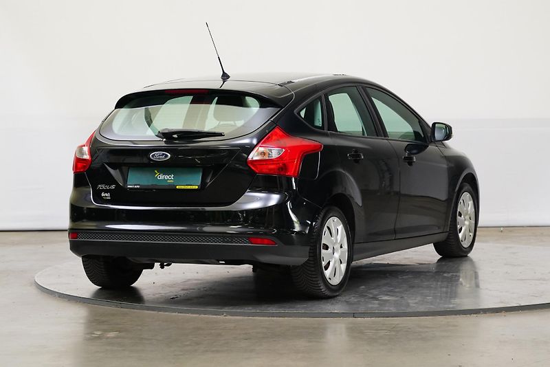 Ford Focus - fotka 2 z 25