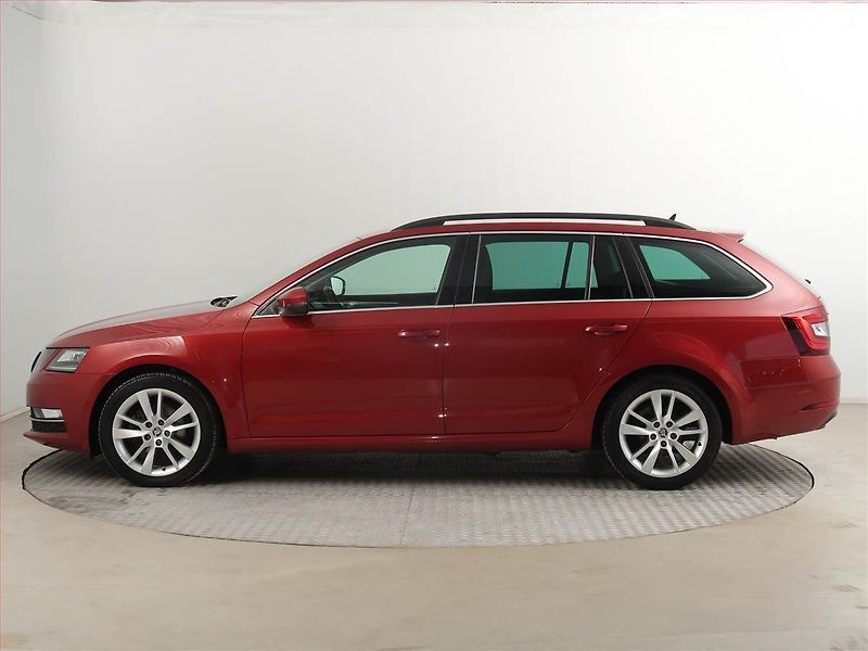 Škoda Octavia (2017) 2.0 TDI, Automat, Serv.kniha - fotka 3 z 18