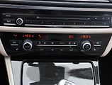 BMW Řada 5 (2016) 520d xDrive, 4X4, Automat, ČR - náhled 13