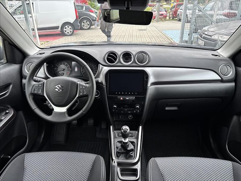 Suzuki Vitara (2026) 1,4 BoosterJet  Premuim - fotka 13 z 16