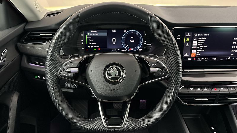 Škoda Octavia 2.0 TDI DSG Style - fotka 9 z 28