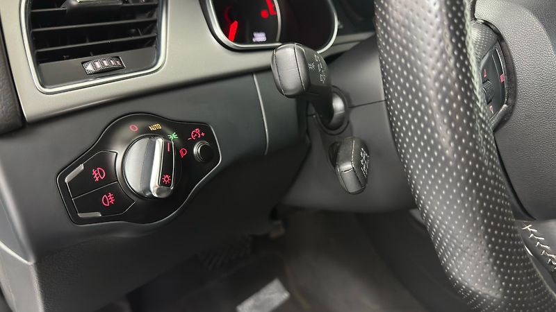 Audi A5 QUATTRO / 2 SADY GUM  - fotka 31 z 47
