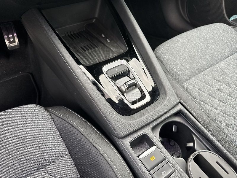 Škoda Octavia (2025) Combi 1.5 TSI M-HEV DSG Sportl - fotka 26 z 35