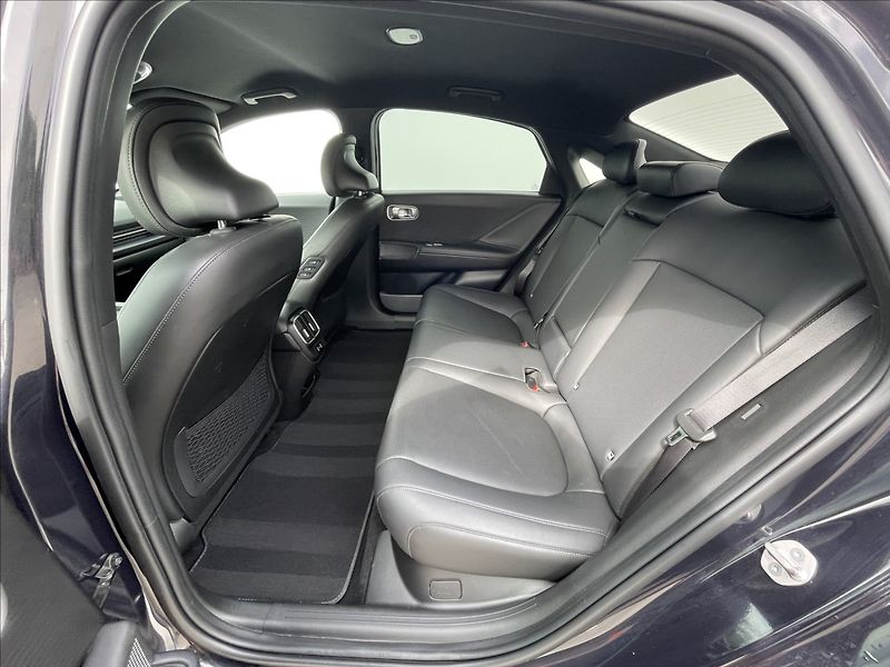 Hyundai Ioniq 6 Power 77kWh Style Premium - fotka 15 z 22