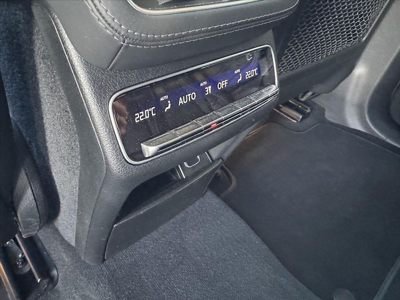 Mercedes-Benz GLE 300d 4M coupe*AMG - fotka 28 z 41