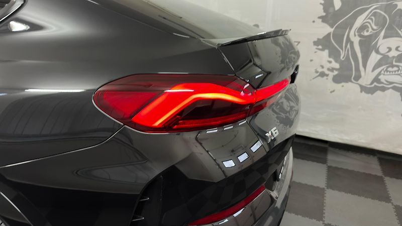 BMW X6 M60i / ZÁRUKA / TAŽNÉ  - fotka 10 z 70