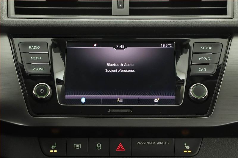 Škoda Fabia (2019) Style 1.0 TSI, ČR,1.maj - fotka 12 z 17