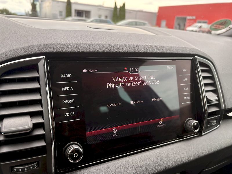 Škoda Karoq (2019) TDI 110 kW DSG Sportline - taž - fotka 15 z 33