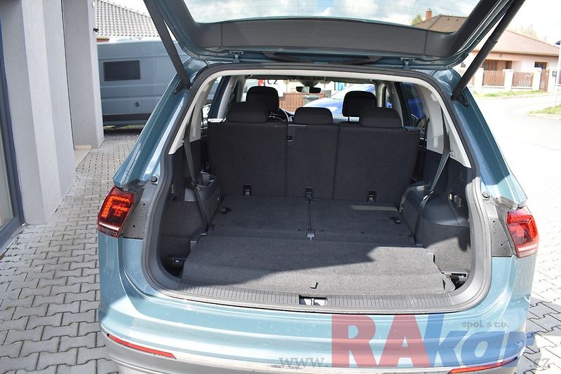 Volkswagen Tiguan Allspace (2021) Highline 2,0 TSI 4Motion,7míst - fotka 16 z 33