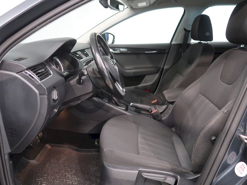 Škoda Octavia (2017) STYLE 2.0TDI 110KW DSG LED - fotka 13 z 35