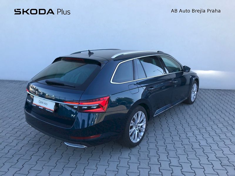 Škoda Superb (2022) COM iV L K TS 115/1.4 A6F - fotka 2 z 28