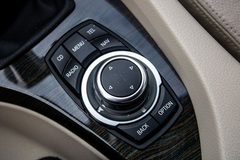 BMW X1 - fotka 18 z 30