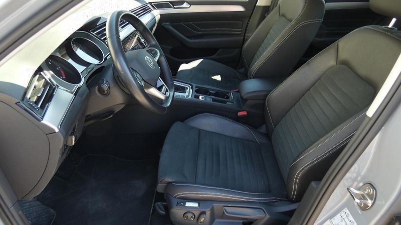 Volkswagen Passat 2.0 TDI 147kW BMT 4MOT DSG Ele - fotka 18 z 24