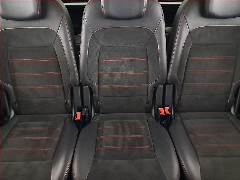 Ford S-MAX (2013) 2.2 TDCi, Navi, Xenony - fotka 10 z 16