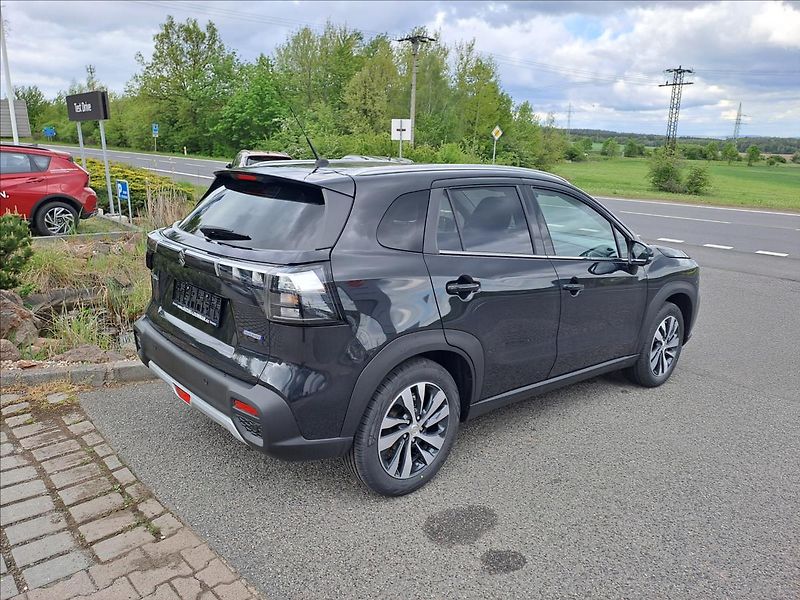 Suzuki S-Cross (2026) 1,4 BoosterJet Elegance Pano - fotka 5 z 25