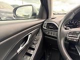 Hyundai i30 (2023) COMFORT 1.0TGDI 88kW CZ DPH - náhled 11