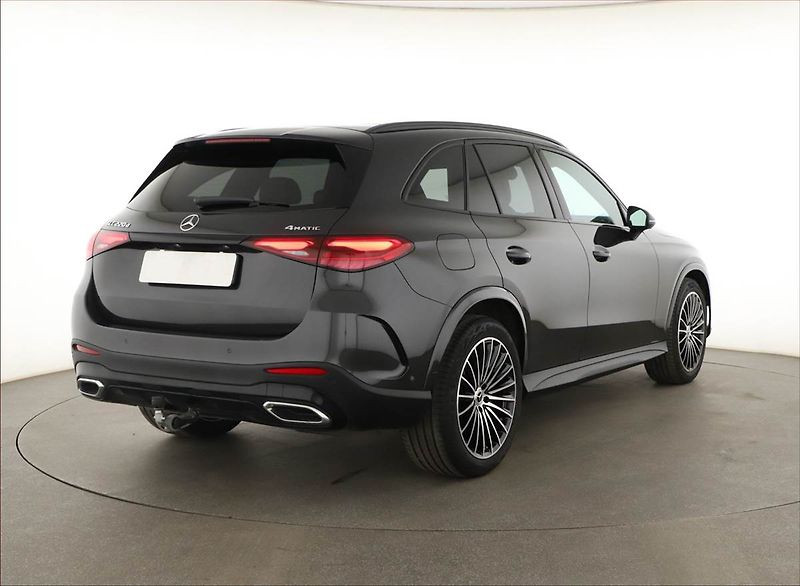 Mercedes-Benz GLC (2025) 220 d 4MATIC - fotka 5 z 21