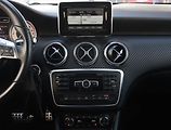 Mercedes-Benz Třídy A (2013) AMG line A 200 CDI, Automat - náhled 11