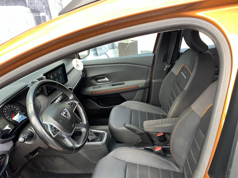 Dacia Sandero (2022) STEPWAY,1.0TCe, LPG, 67KW, DPH - fotka 19 z 21