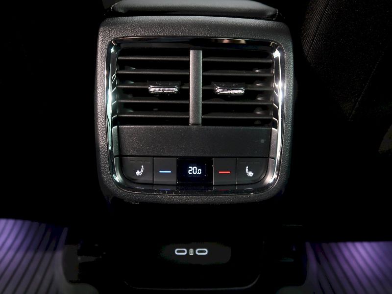 Škoda Octavia (2021) STYLE PLUS 2.0TDI 110KW 4x4 DS - fotka 35 z 39