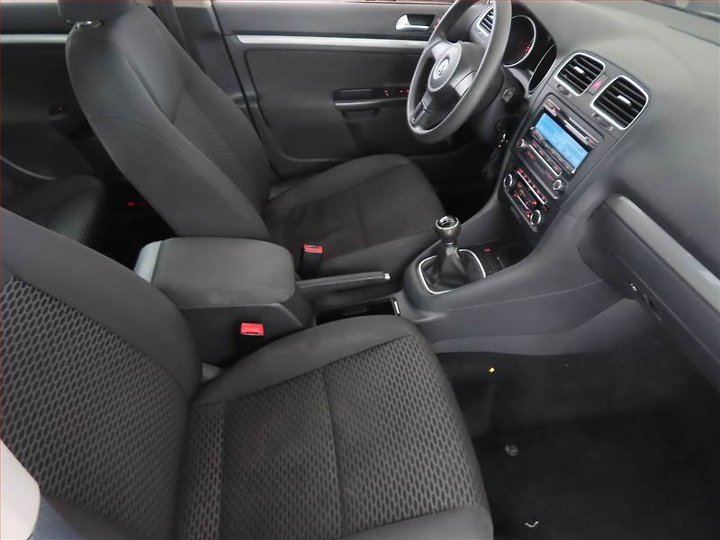 Volkswagen Golf (2012) 1.4 TSI, nová STK - fotka 9 z 15