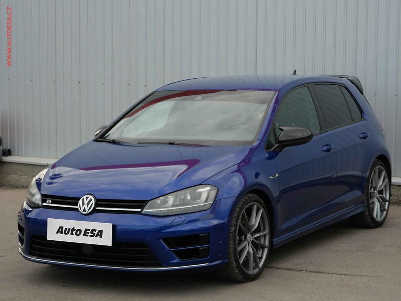 Volkswagen Golf (2014) 2.0TSi 4x4, R, DSG, LED, navi - fotka 3 z 28