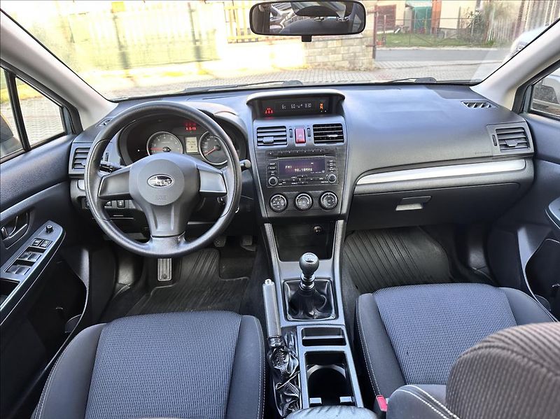 Subaru XV 2,0 i 4x4 1.majitel - fotka 14 z 24