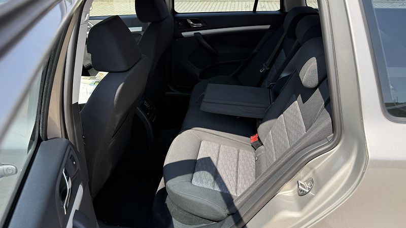 Škoda Octavia 1.6TDi*77kW*ELEGANCE*152TKM*1M - fotka 11 z 22