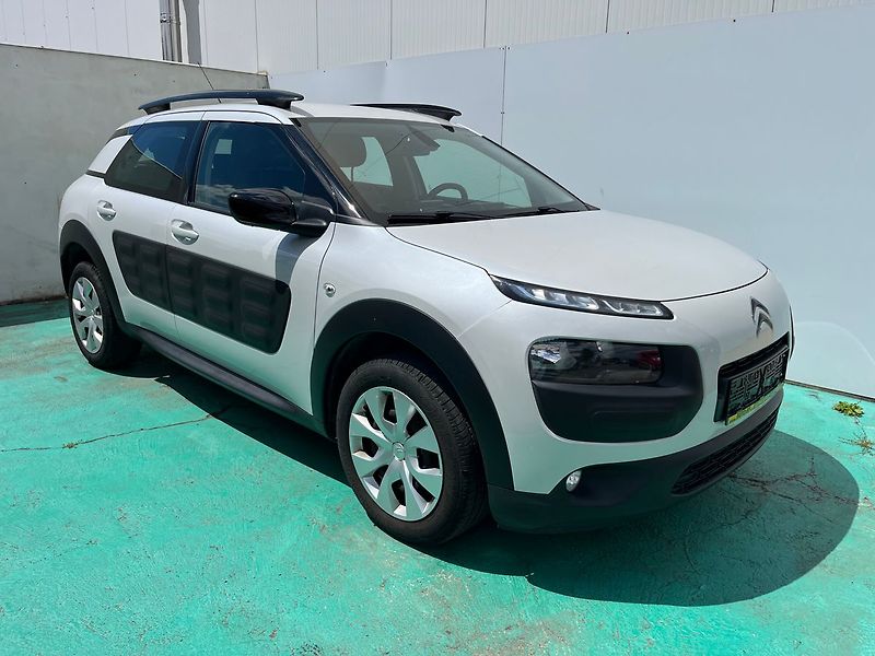 Citroën C4 Cactus 1.2, 60kW, Klima, Navi - fotka 1 z 20