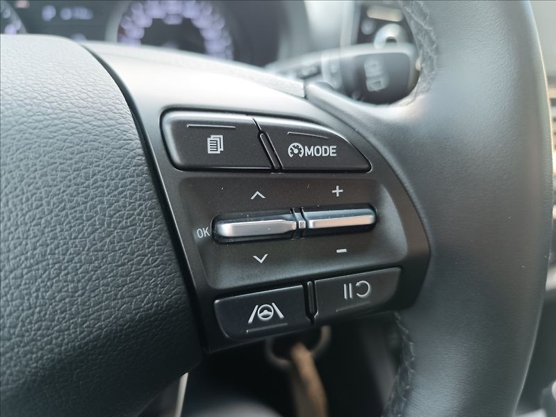 Hyundai i30 1,0 T-GDi Smart DCT - fotka 19 z 22