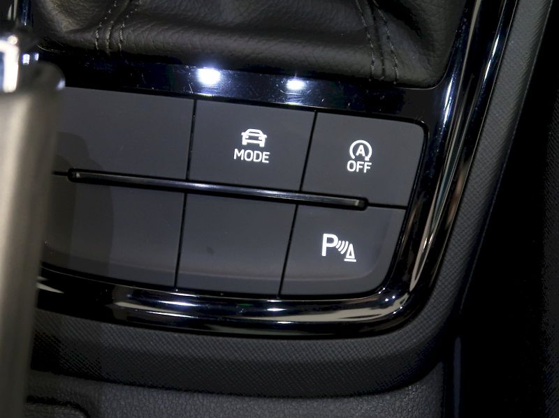 Škoda Kamiq (2025) MONTE CARLO 1.5TSI 110KW DSG P - fotka 32 z 38