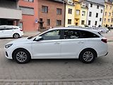 Hyundai i30 1.6 CRDi automat  - náhled 3