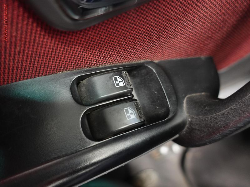 Hyundai Atos (2008) 1.0i PRIME, ČR - fotka 14 z 17