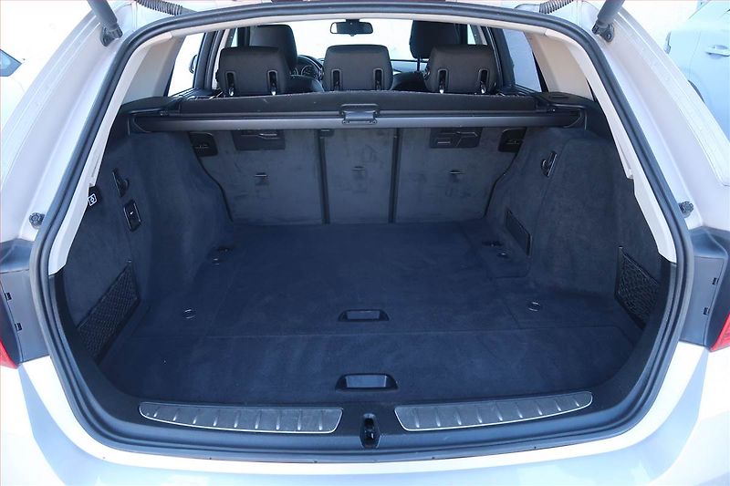 BMW Řada 3 (2015) 320 d xDrive, 4X4, Automat - fotka 14 z 24