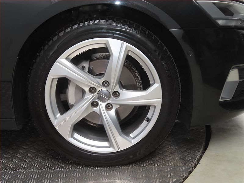 Audi A6 (2019) 40 TDI - fotka 15 z 31