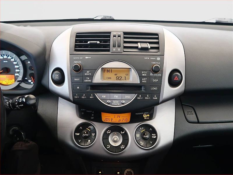 Toyota RAV4 (2006) 2.2 D-4D, 4X4, Serv.kniha - fotka 12 z 14