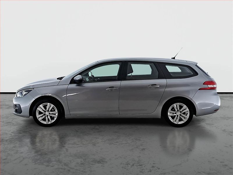 Peugeot 308 (2019) 1.5 BlueHDi, Automat - fotka 3 z 18
