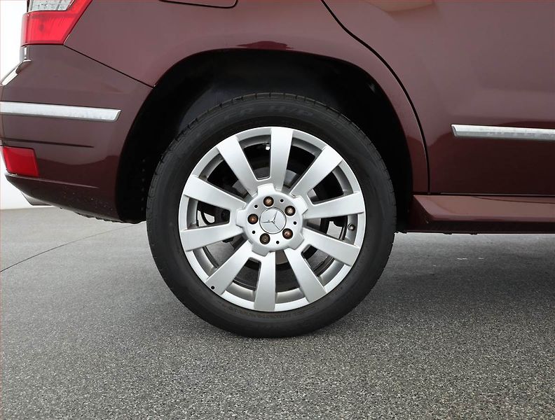 Mercedes-Benz GLK (2010) 220 CDI, 4X4, Automat, Navi - fotka 18 z 18