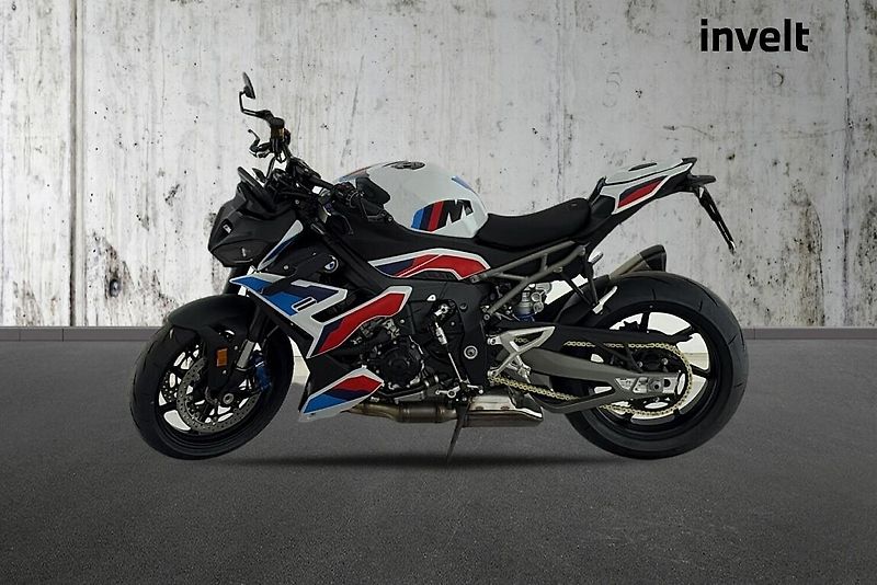 BMW M 1000 R - fotka 2 z 13