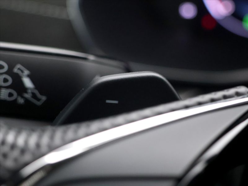 Škoda Octavia RS 2,0 TDI  147kW DSG 1.Maj. D - fotka 28 z 45